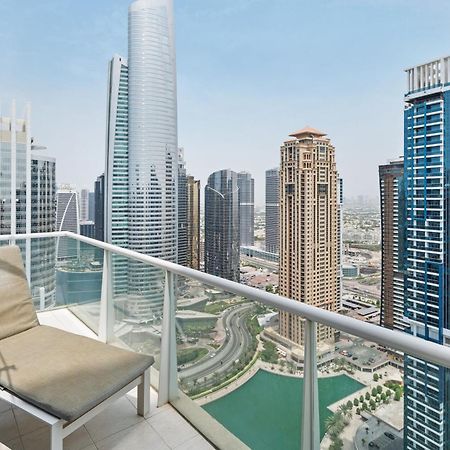 Modern & Spacious 2-Bed Condo With Panoramic Lake Views, Dual Balconies, Steps From Dubai Jlt Metro By "La Buena Vida Holiday Homes" Extérieur photo