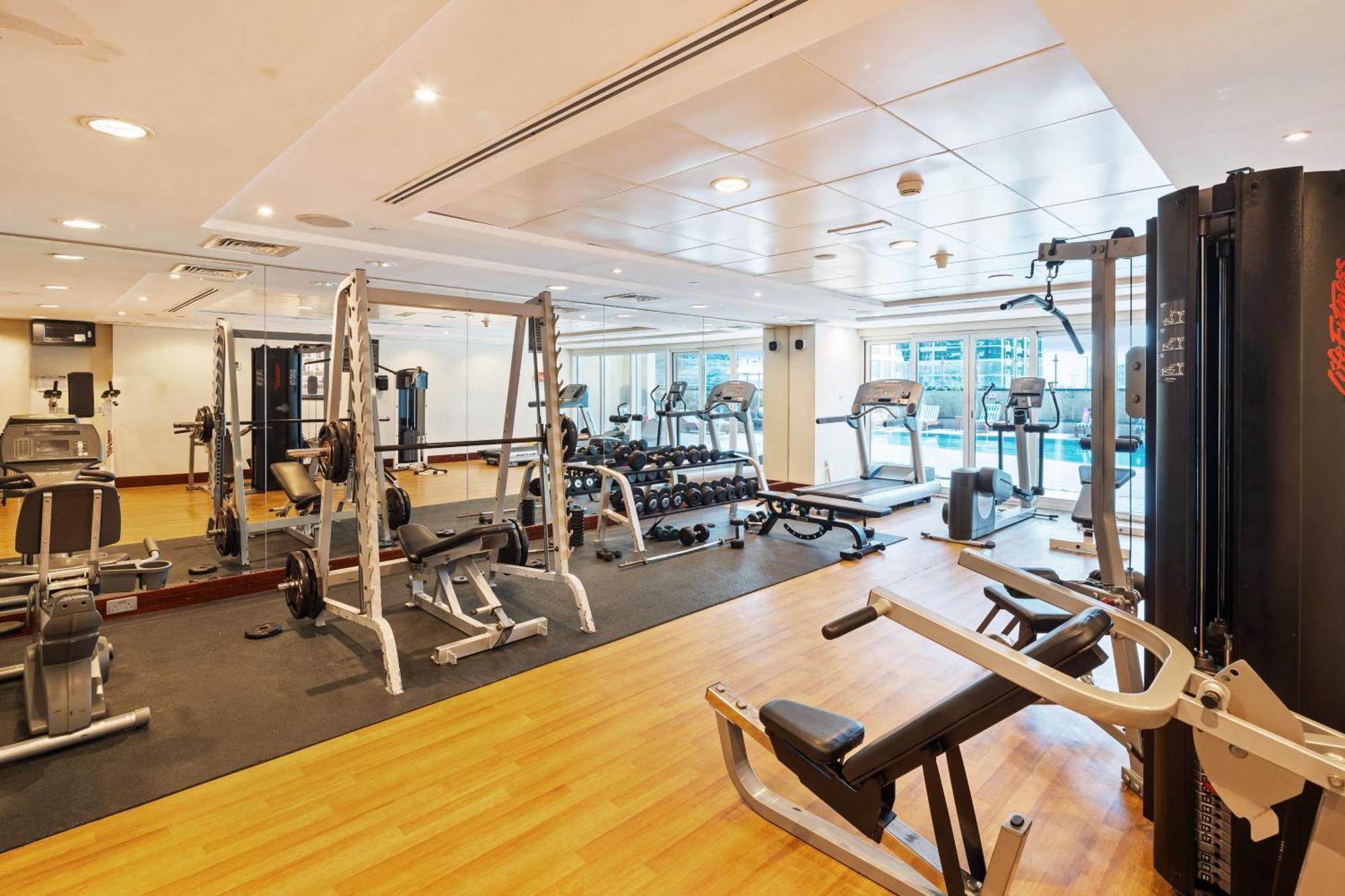 Modern & Spacious 2-Bed Condo With Panoramic Lake Views, Dual Balconies, Steps From Dubai Jlt Metro By "La Buena Vida Holiday Homes" Extérieur photo